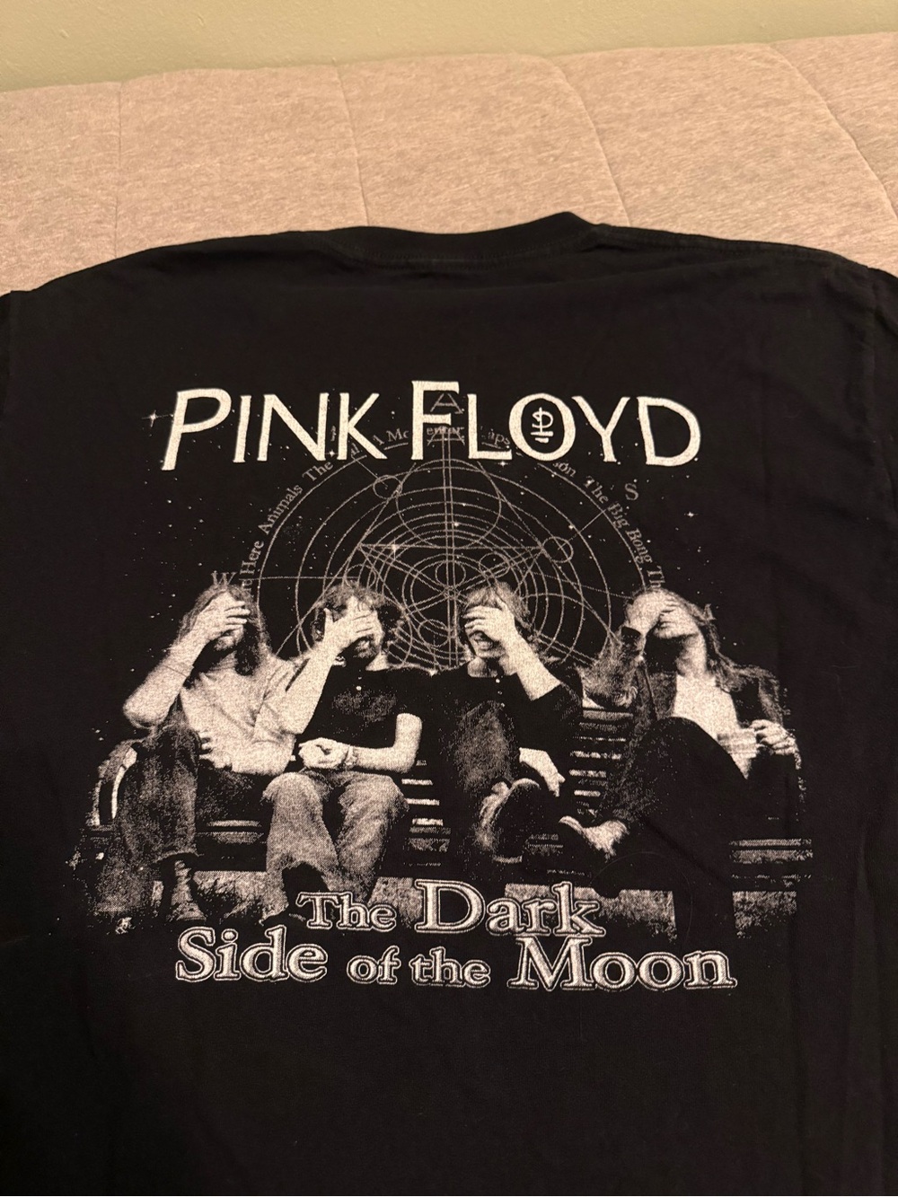 Pink Floyd Black Graphic Short Sleeve Tee - Dark Side of the Moon - Picture 5 of 7